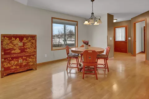 1906 W Oakes Dr, Saint Cloud, MN 56303 photo 5