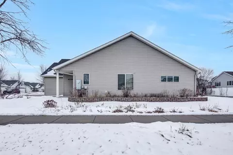 1906 W Oakes Dr, Saint Cloud, MN 56303 photo 25
