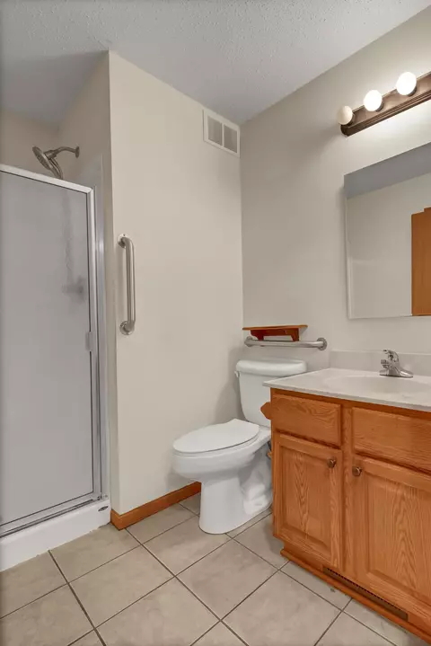 1906 W Oakes Dr, Saint Cloud, MN 56303 photo 14