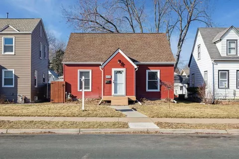 436 9th Ave S, South Saint Paul, MN 55075