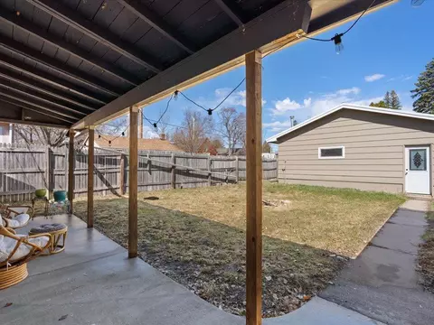 Exterior - 417 B St NE, Brainerd, MN 56401 photo 3 of 7