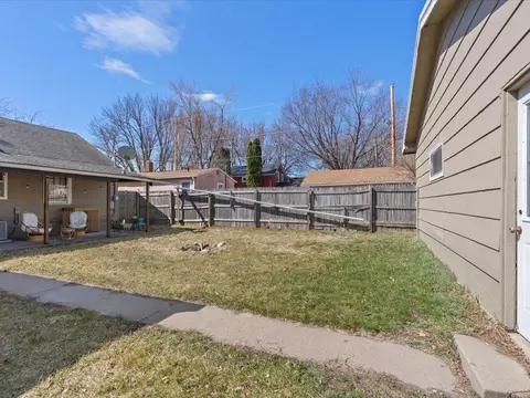 Exterior - 417 B St NE, Brainerd, MN 56401 photo 4 of 7