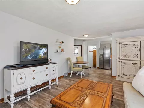 Living - 417 B St NE, Brainerd, MN 56401 photo 2 of 3