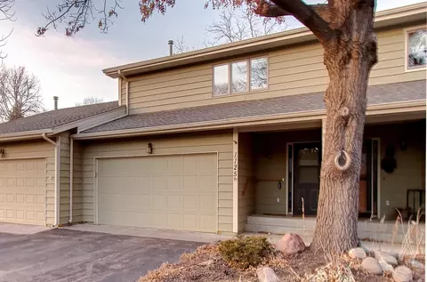 1125 Heritage Dr, Northfield, MN 55057