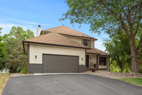 4600 Harbor Ln N, Plymouth, MN 55446