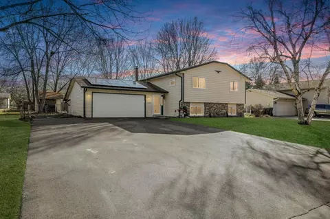 12024 Oregon Cir N, Champlin, MN 55316