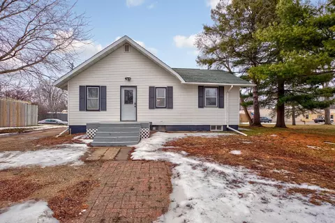 1739 5th St NW, Faribault, MN 55021 photo 6