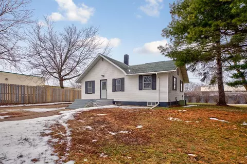 1739 5th St NW, Faribault, MN 55021 photo 7