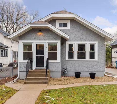 4511 Chowen Ave S, Minneapolis, MN 55410