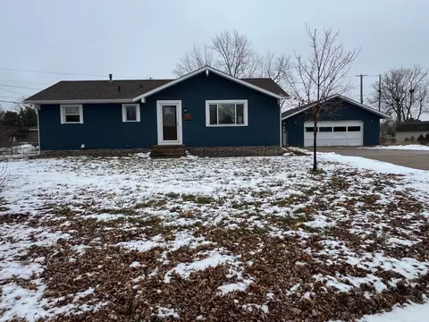 6560 168th St W, Rosemount, MN 55068