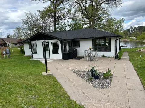 1123 15th Ave NE, Brainerd, MN 56401