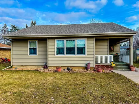 1040 26th Ave N, Saint Cloud, MN 56303
