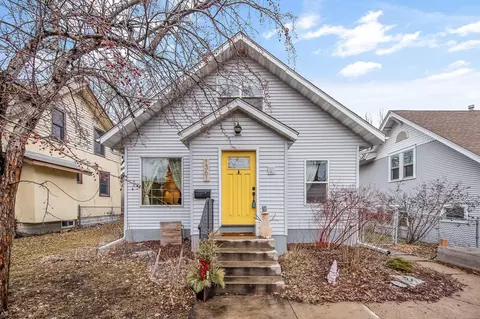 1361 Saint Clair Ave, Saint Paul, MN 55105