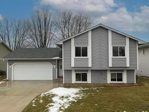 13422 Alabama Ave S, Savage, MN 55378