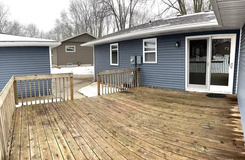 1609 7th St SW, Willmar, MN 56201 photo 3