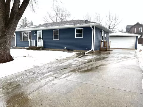 1609 7th St SW, Willmar, MN 56201