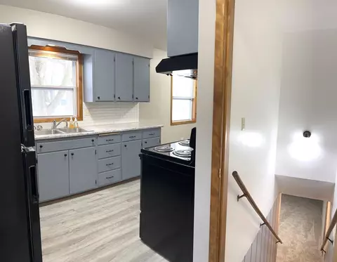 1609 7th St SW, Willmar, MN 56201 photo 5