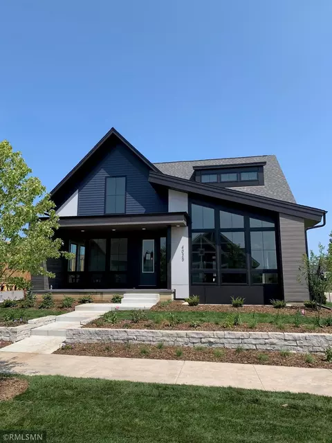 4025 Swallowtail Ln N, Lake Elmo, MN 55042