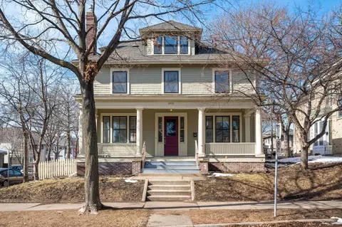 2450 Stevens Ave, Minneapolis, MN 55404