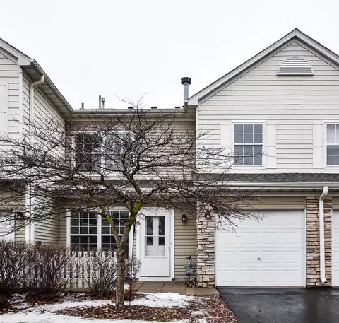 15054 Dunwood Trl #18, Apple Valley, MN 55124