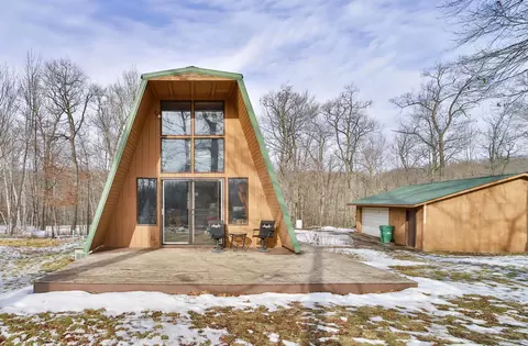 8020 Red Oak Dr, Garrison, MN 56450