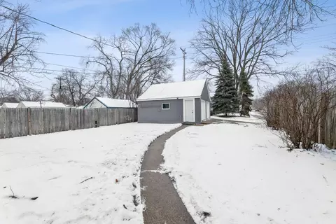 2720 3rd St N, Saint Cloud, MN 56303 photo 4
