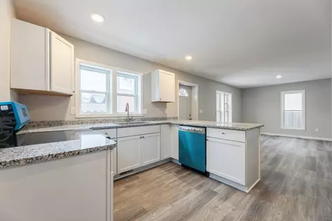 2720 3rd St N, Saint Cloud, MN 56303 photo 9