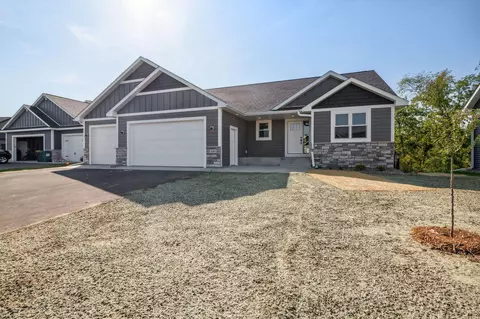 175 Steelhead Dr, River Falls, WI 54022