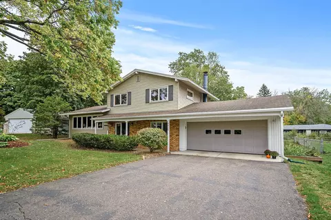3926 Hazel St, White Bear Lake, MN 55110