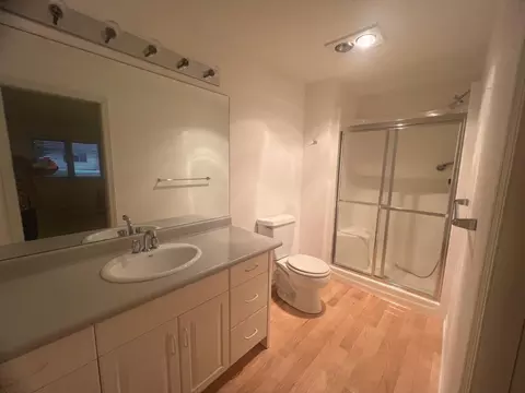 Bath - 539 Brook Ln, Saint Cloud, MN 56301 photo 7 of 7