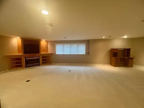 Living - 539 Brook Ln, Saint Cloud, MN 56301 photo 7 of 9