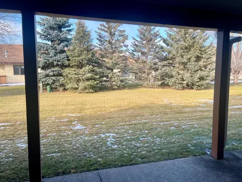 Exterior - 539 Brook Ln, Saint Cloud, MN 56301 photo 10 of 13