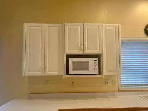 Kitchen - 539 Brook Ln, Saint Cloud, MN 56301 photo 10 of 10