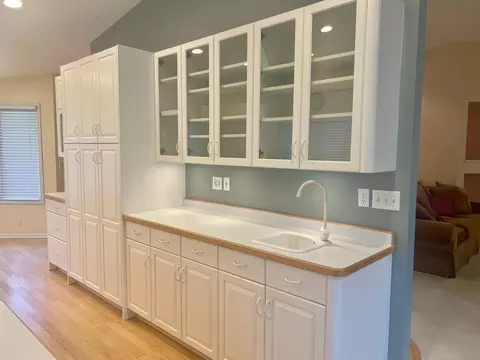 Kitchen - 539 Brook Ln, Saint Cloud, MN 56301 photo 6 of 10