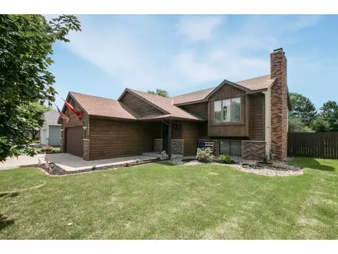 6025 67th Way N, Brooklyn Park, MN 55429