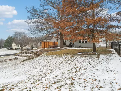 4406 Woodgate Cv, Eagan, MN 55122 photo 31