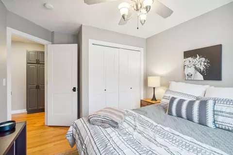 4406 Woodgate Cv, Eagan, MN 55122 photo 17
