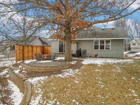 4406 Woodgate Cv, Eagan, MN 55122 photo 30