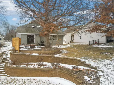 4406 Woodgate Cv, Eagan, MN 55122 photo 29
