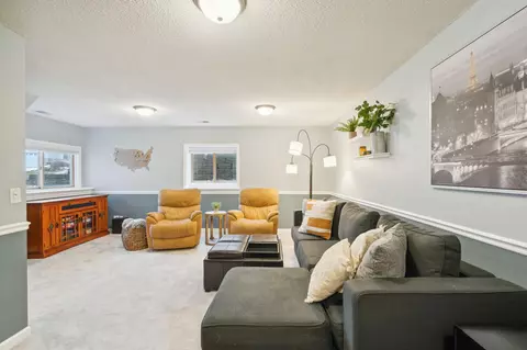 4406 Woodgate Cv, Eagan, MN 55122 photo 24