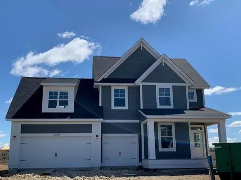 5169 Coronado Dr, Woodbury, MN 55129