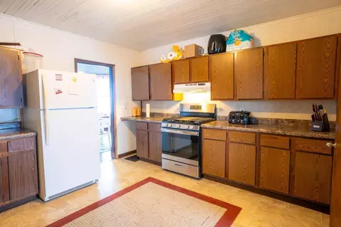 1315 E Main St, Caledonia, MN 55921 photo 3