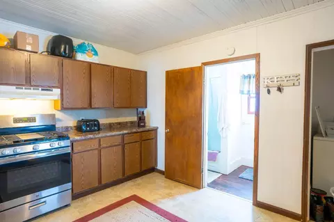 1315 E Main St, Caledonia, MN 55921 photo 4
