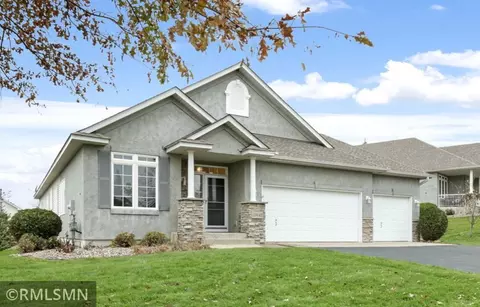 19142 Inndale Dr, Lakeville, MN 55044