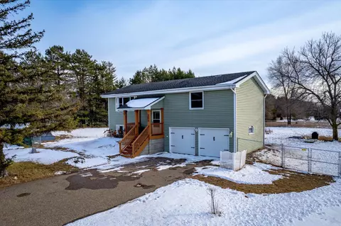 2050 203rd Ave NW, Oak Grove, MN 55011