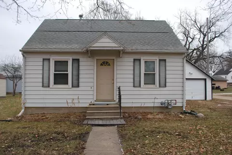 106 S 4th Ave E, Truman, MN 56088 photo 2