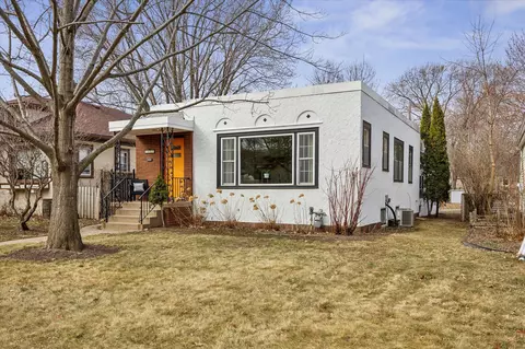 1615 Huron St, Saint Paul, MN 55108