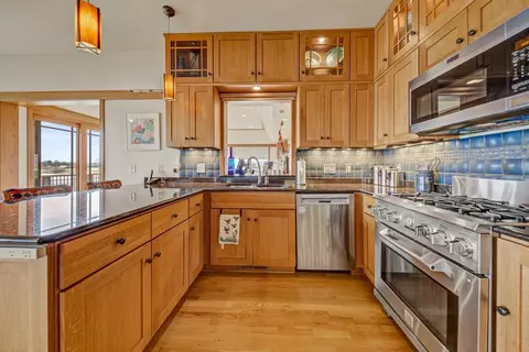 Kitchen - 11542 Circle Ridge Ct, Faribault, MN 55021 photo 2 of 5