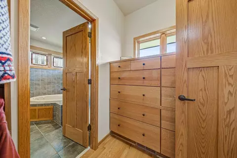 Entry Way - 11542 Circle Ridge Ct, Faribault, MN 55021 photo 3 of 3