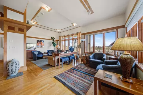 Living - 11542 Circle Ridge Ct, Faribault, MN 55021 photo 4 of 12